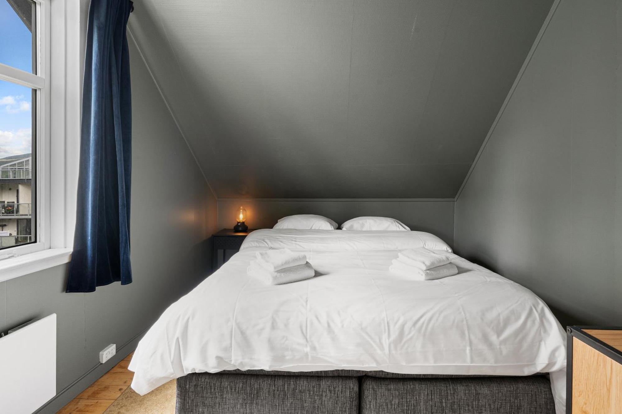 Arctic Homes - Historical Tromso House With View Екстер'єр фото