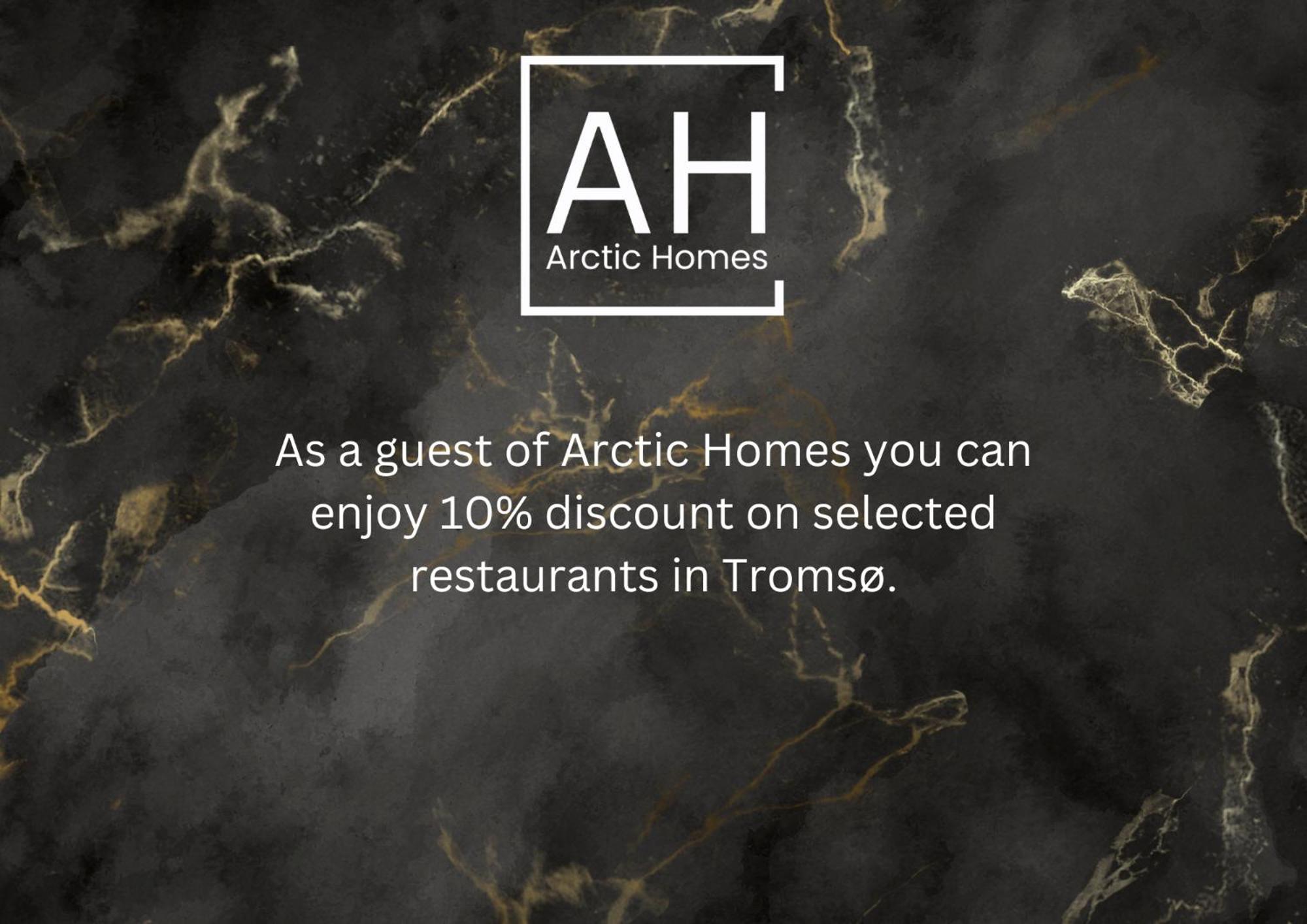 Arctic Homes - Historical Tromso House With View Екстер'єр фото